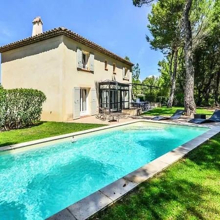 Les Mas Et De Pont Royal En Provence - Maeva - 5 Pieces 8 Personnes Avec Piscine Privee Et Vue Sur Le Golf - Exclusive - Super Mae-6074 Mallemort